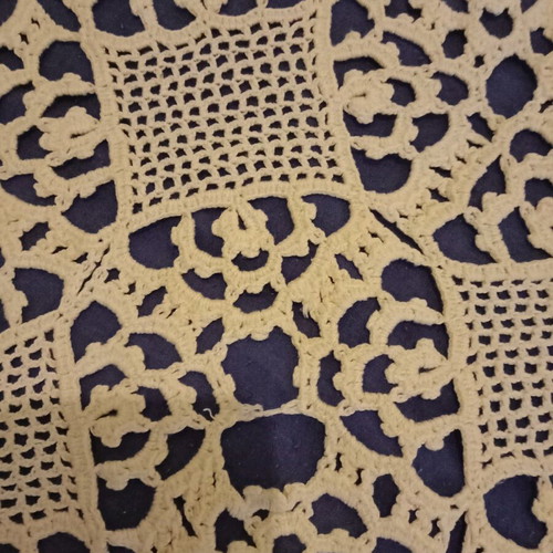 Handmade crochet doily vintage used, 82×50cm