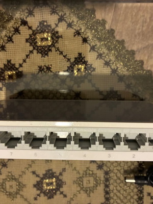 Tp-Link 10/100 Switch 8-Port used