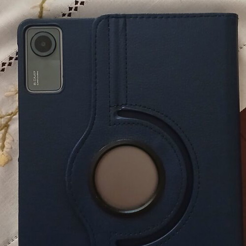 Tablet new with built-in case and charger