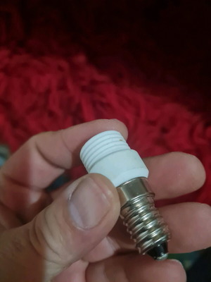 Adapter socket from E14 to G9 like new, ceramic