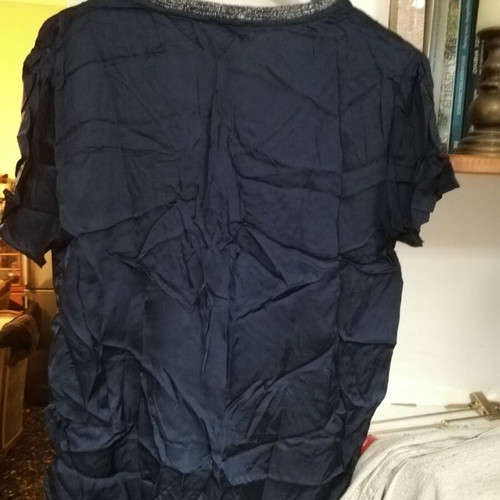 Urban blue satin t-shirt size L 40
