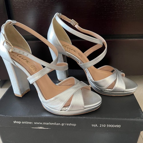 Mark Milan sandals used, size 38, gray