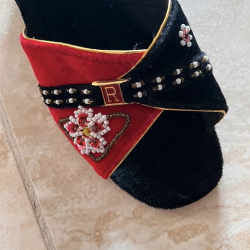 Vintage velour mules like new with beads, size 36