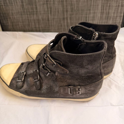 Ash sneakers size 39 used, black