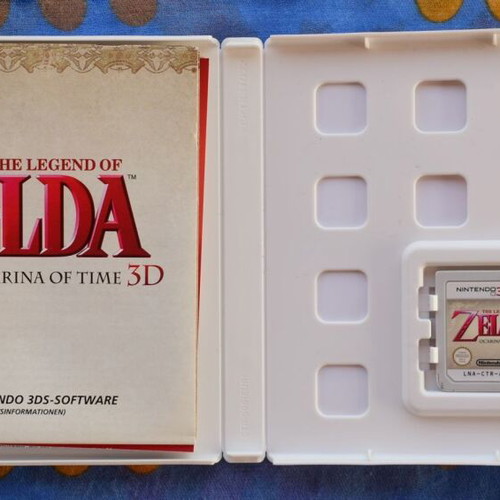 The Legend of Zelda: Ocarina of Time 3D Nintendo 3DS game like new