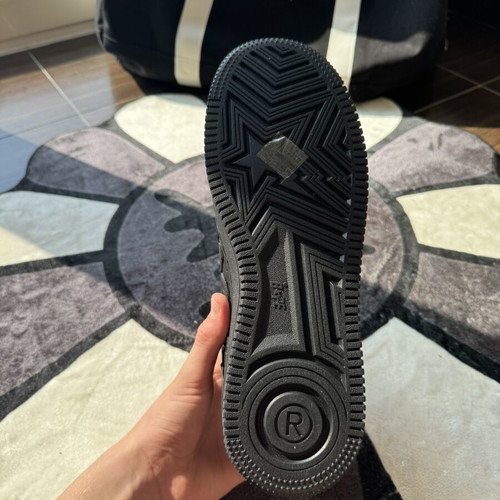 Bape x Ovo sneaker brand new, size 44, black and gold