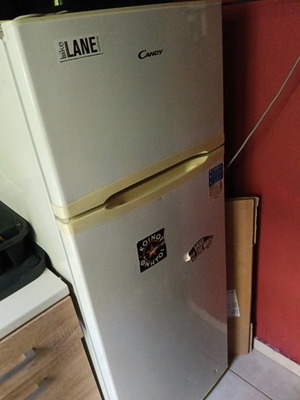 Candy refrigerator like new