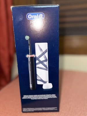Oral B electric toothbrush new in box