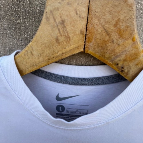 Nike T-shirt used, size S, white