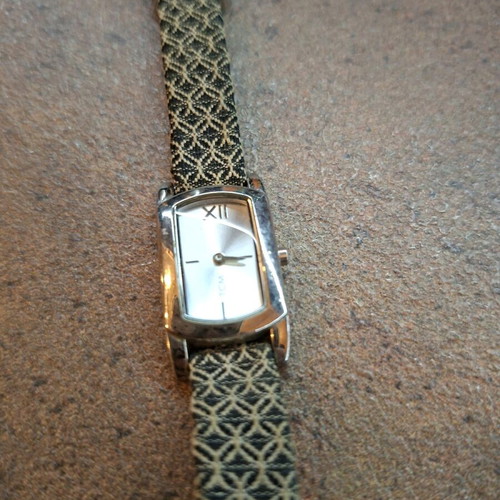 TCM quartz women's watch used, strap needs replacement