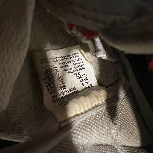 Nike Air Jordan 40 used sports shoes with minor air sole issue