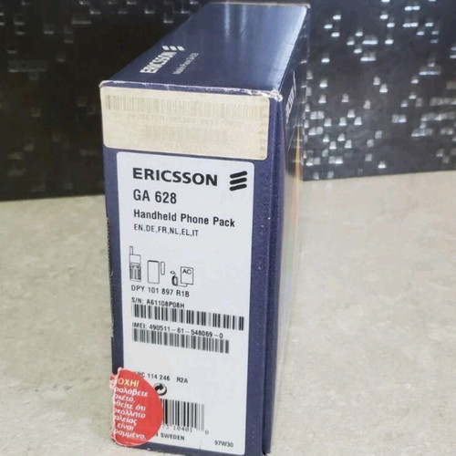 Ericsson GA 628 phone used, boxed with charger and instructions