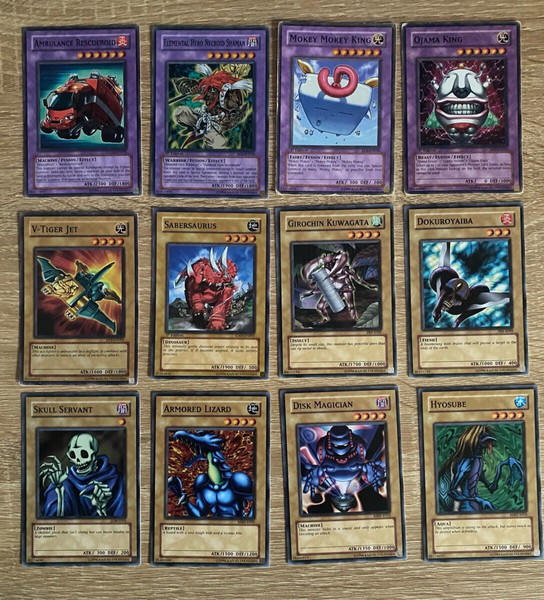YUGIOH! 20 monsters κάρτες πακέτο