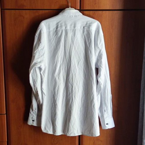 Block shirt XL like new, black and white