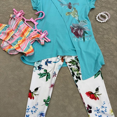 Girls' clothing set for ages 9-10 like new, multicolored