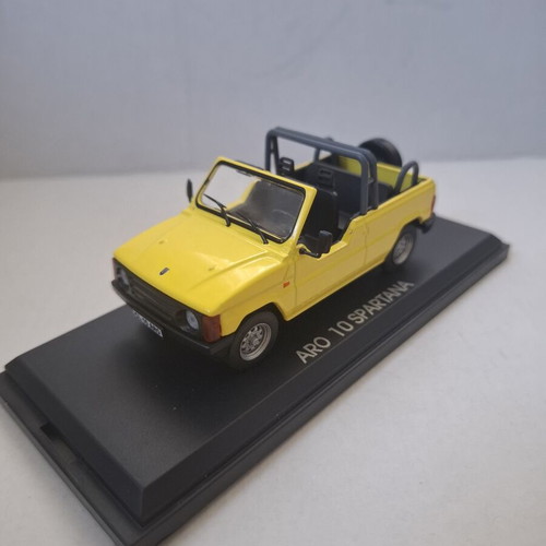 ARO 10 Spartana Scale Model 1:43 like new, yellow