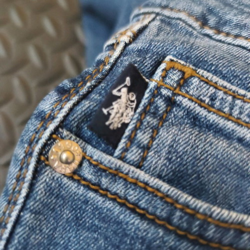 U.S. Polo Assn. women's denim jeans size 28 skinny fit stone wash like new