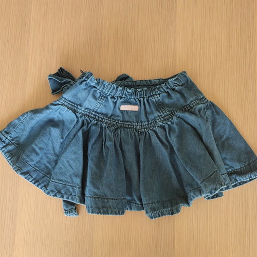 Dolce&Gabbana denim skirt used for girls 4-6 years with bow and pleats