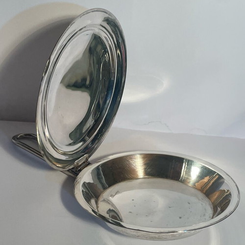 Silver plated vintage ash collector like new with lid and handle