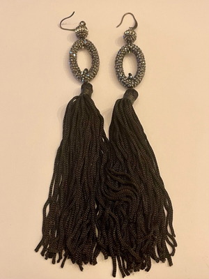 Earrings like new