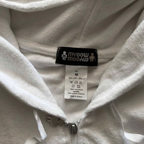 Myoow Myoow white fashion set medium, like new