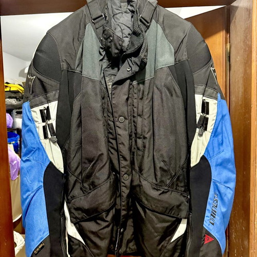 Dainese motorcycle jacket used, size 58 XL with back and shoulder protectors