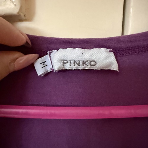 Pinko sleeveless blouse used, purple with gold and strass