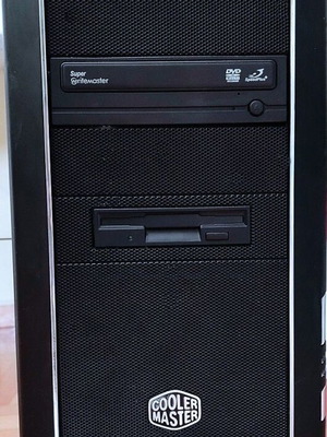 Premium Quality Air Flow Work-Gaming PC ATX Tower με νέο PSU και SSD+HDD σαν καινούργιο