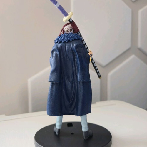 Trafalgar Law One Piece figure 18cm new