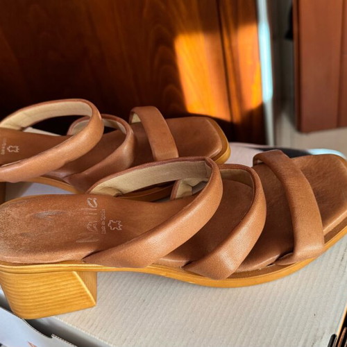 Marila Footwear leather sandals beige like new, size 39