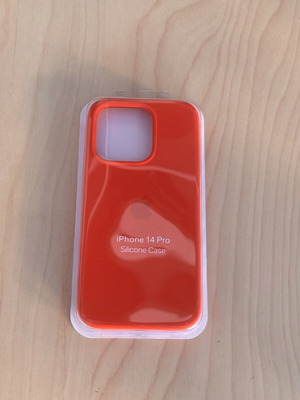 Apple iPhone 14 Pro silicone case