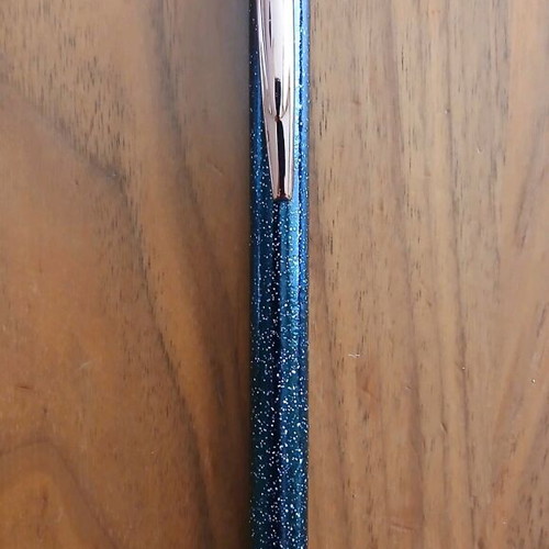 Metal pen with replacement gift new, black with glitter