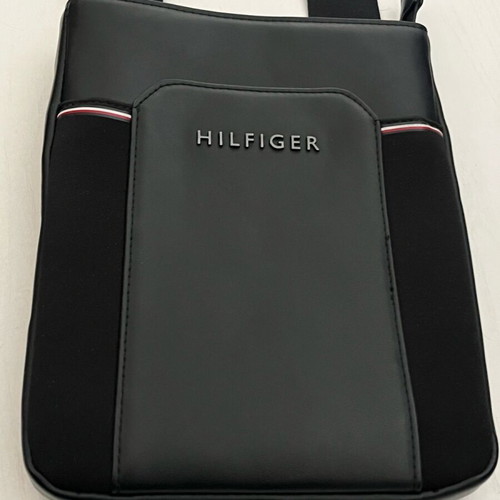 Tommy Hilfiger Th Commuter Mini Crossover like new, black
