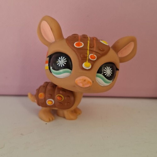 Littlest Pet Shop animal figure like new