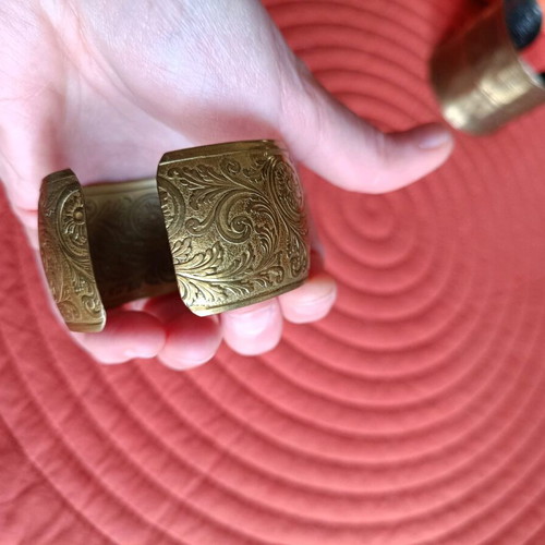 Collectible bronze bracelet like new