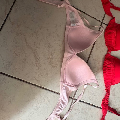 Set of two bras 32AA red and pink like new