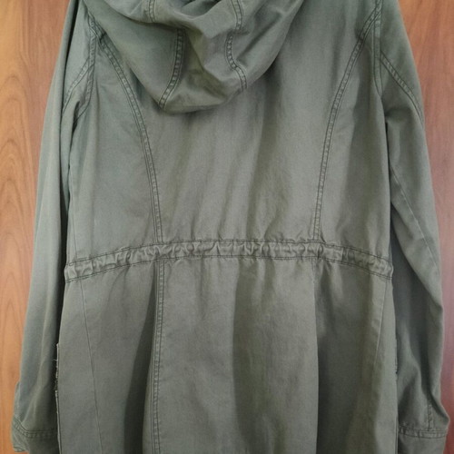 Hollister women's cotton parka like new, large, khaki-gray