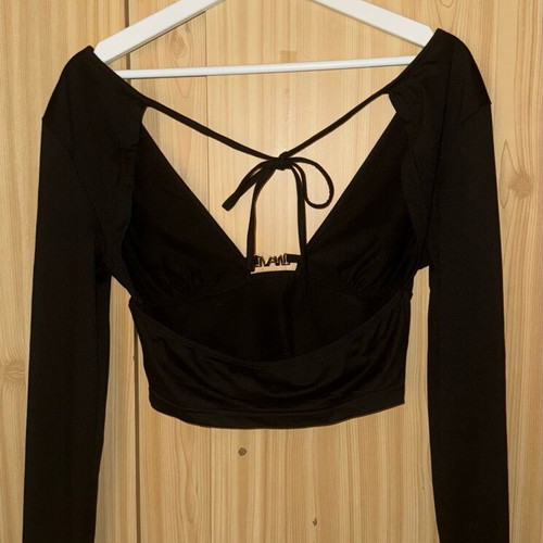 Shein black t-shirt like new size M