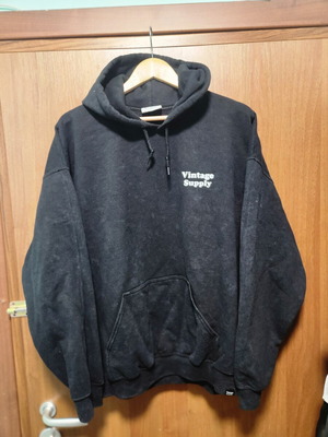 Vintage Supply men's sweatshirt L like new, black