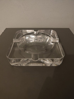 Ashtray like new