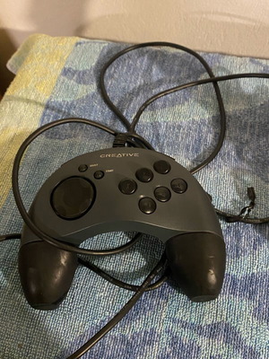 Creative remote control used with USB