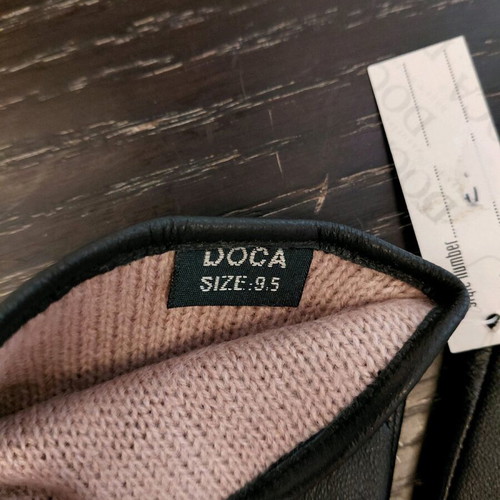 Doca gloves new, black with lining