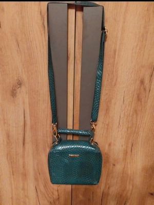 Mexx Fashion crossbody bag like new, emerald green snake texture