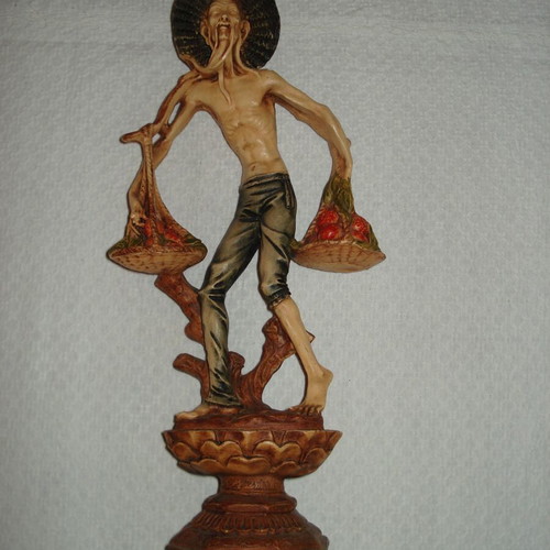 Vintage decorative figurine used 30cm 14cm