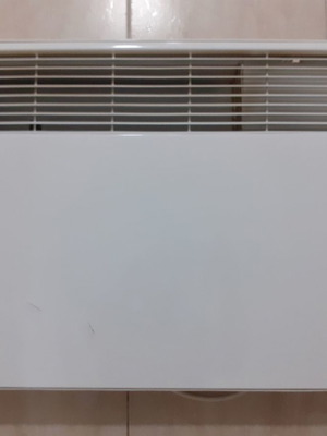 Θερμαντικό σώμα Stiebel Eltron CNS 150 μεταχειρισμένο, επιτοίχιο 1500 W