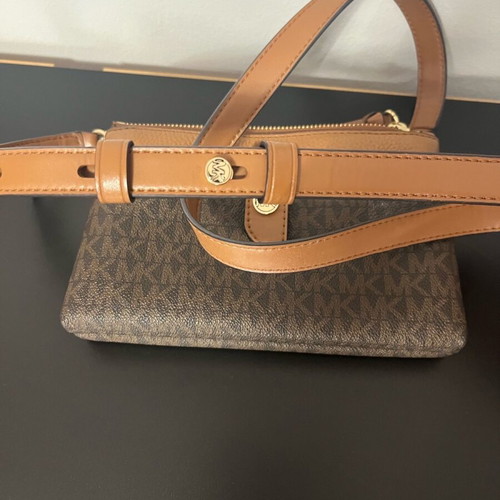 Michael Kors crossbody bag tan like new