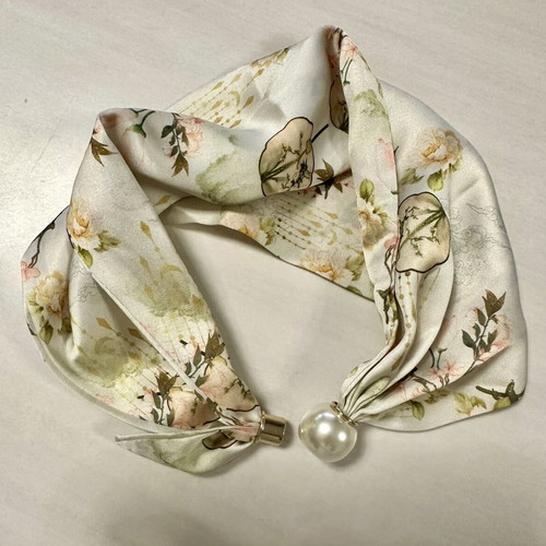 Neck scarf with pearl new, multicolor