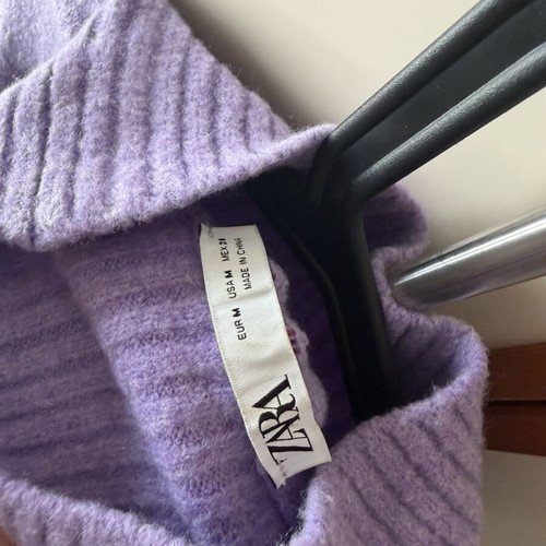 Zara lilac sweater, size M