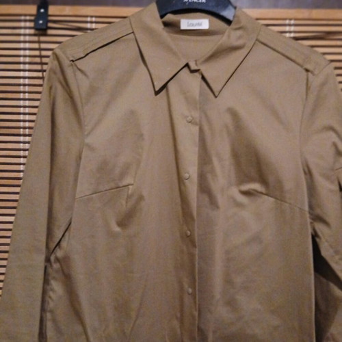 Laurel by Escada women's shirt like new, khaki olive, size 36