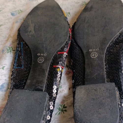Exe ballerinas size 41 used, black with embroidered patterns and beads